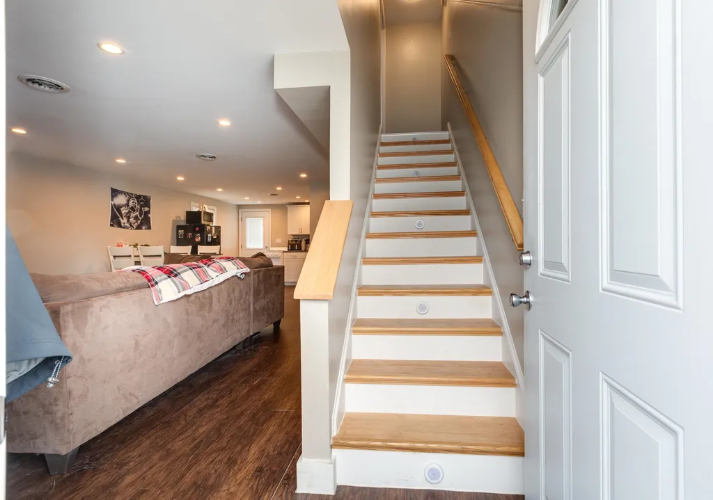 12 Burke Street Nashua NH 03060