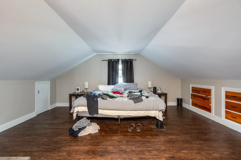 12 Burke Street Nashua NH 03060