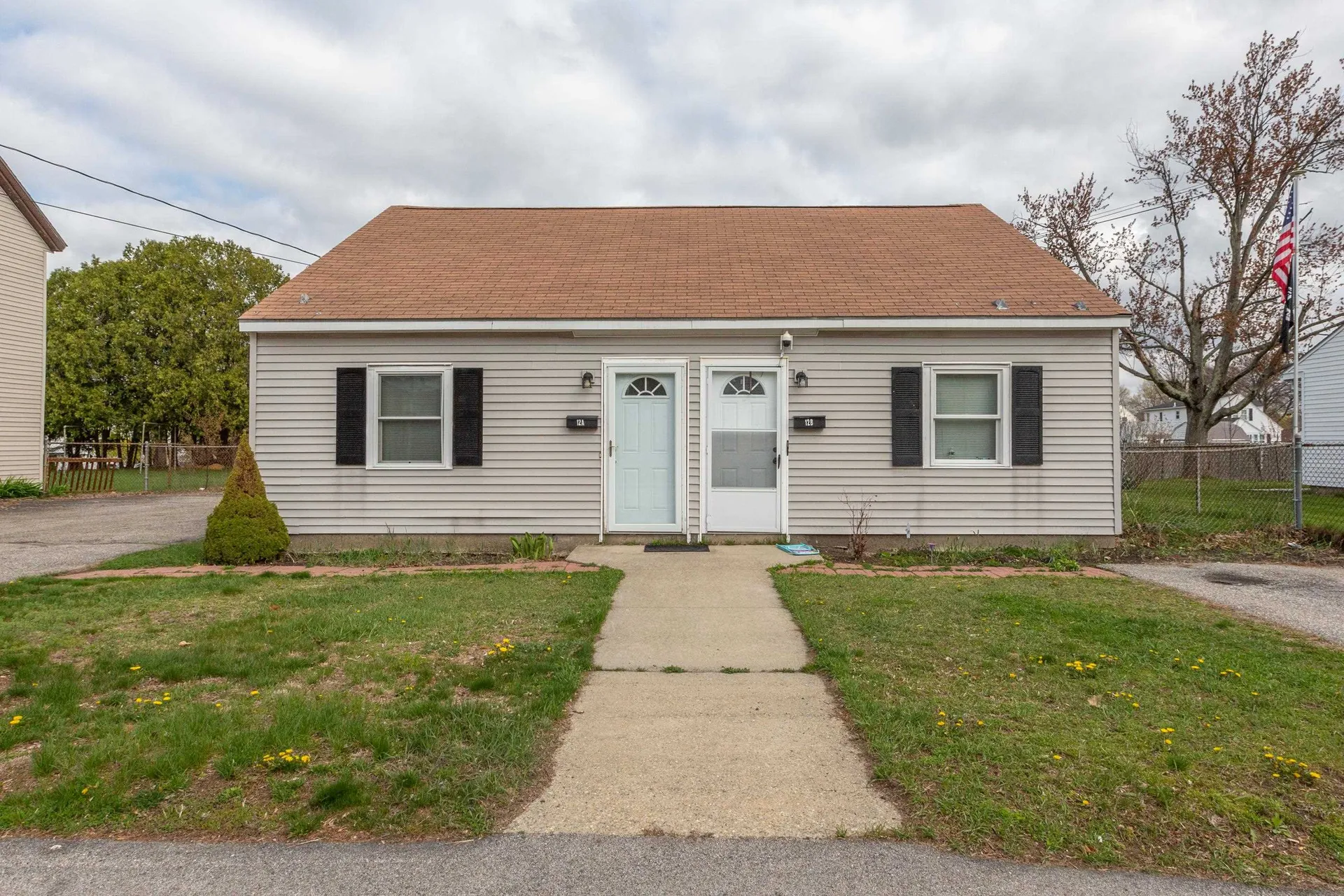 12 Burke Street Nashua NH 03060