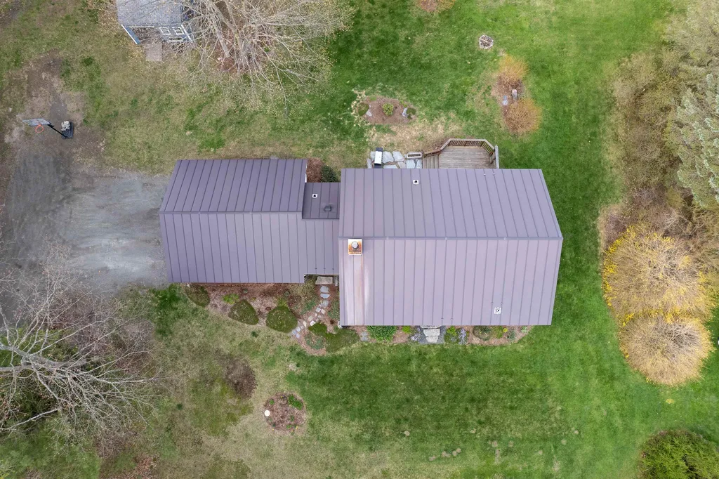 486 Mountain Road Fairlee VT 05045