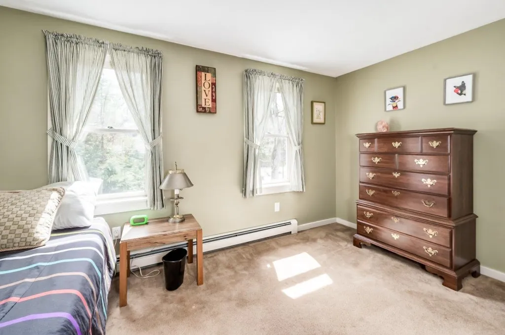 35 Meadow Lane Rochester NH 03867