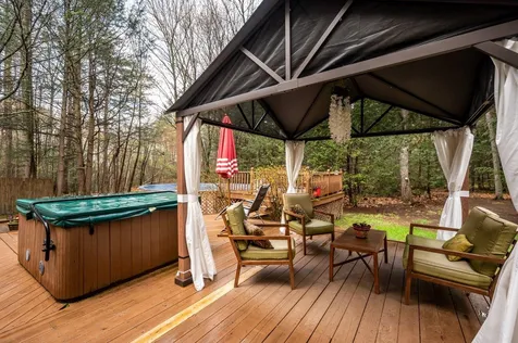 35 Meadow Lane Rochester NH 03867