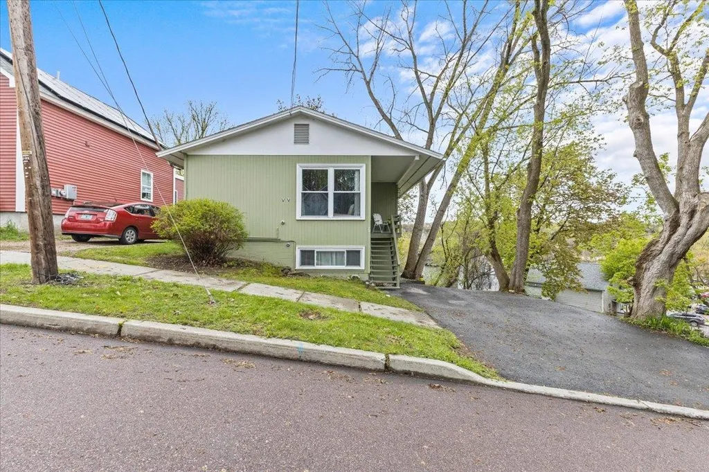 70 Maple Street Winooski VT 05404