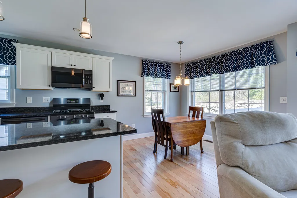 5a Annika Lee Drive Epping NH 03042