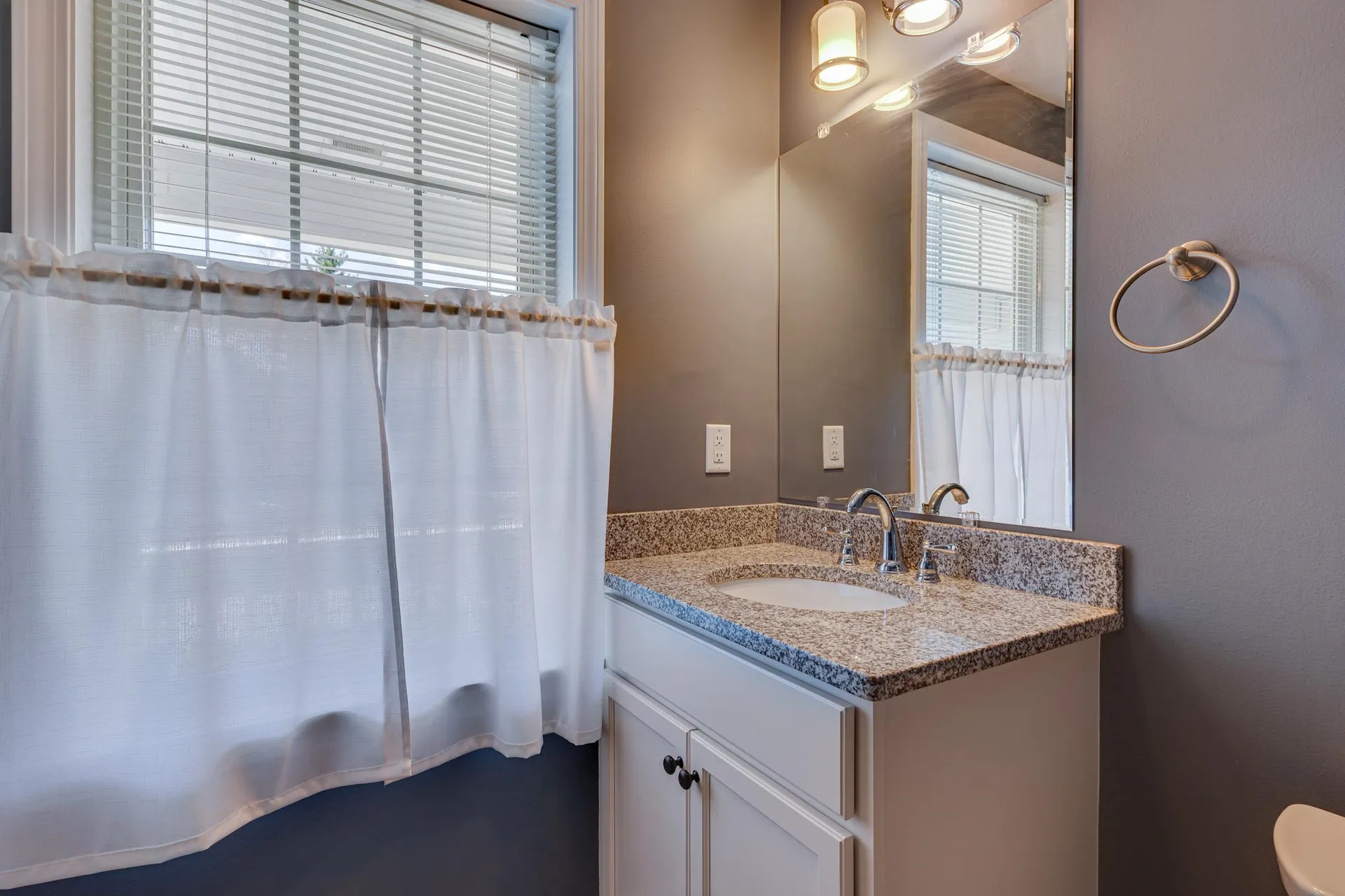 5a Annika Lee Drive Epping NH 03042