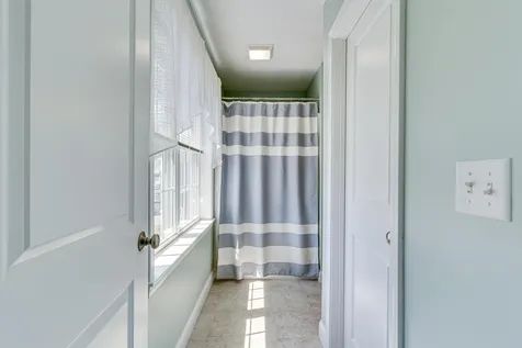 5a Annika Lee Drive Epping NH 03042