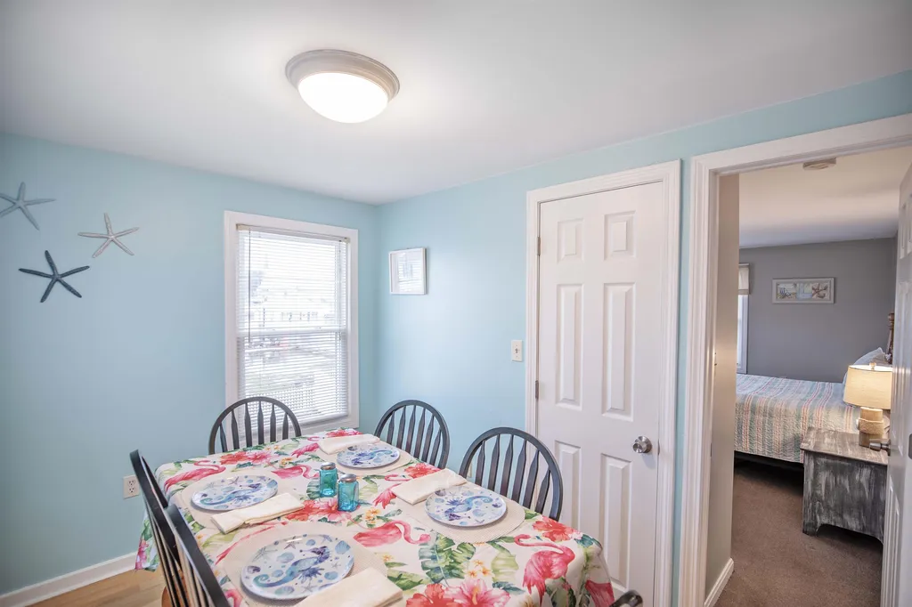 44 Nudd Avenue Hampton NH 03842
