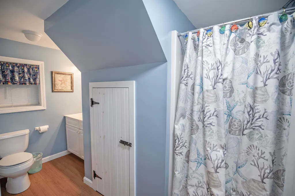 44 Nudd Avenue Hampton NH 03842