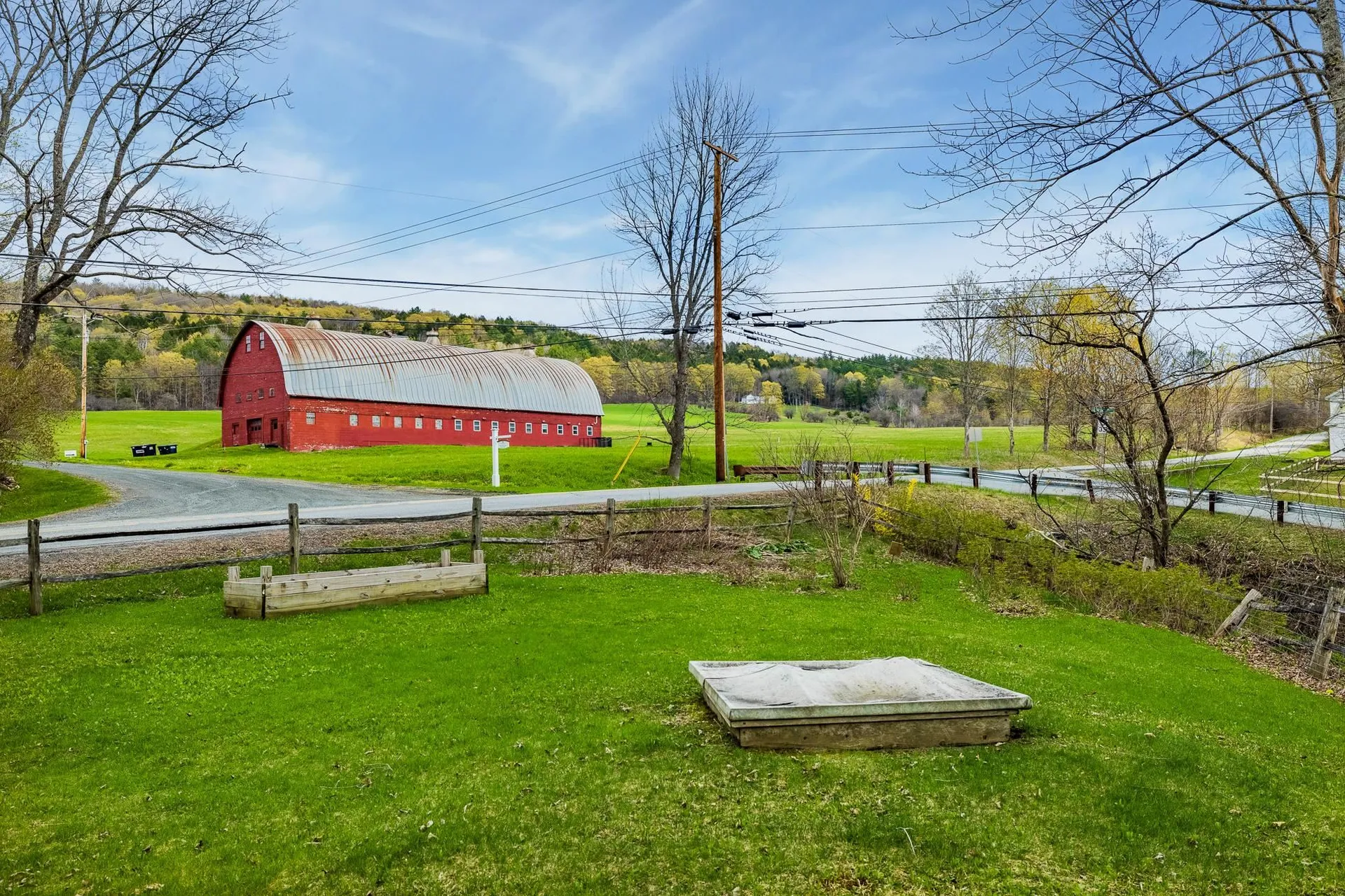 4165 Hartland Hill Road Woodstock VT 05091