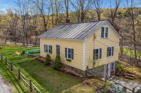 4165 Hartland Hill Road Woodstock VT 05091