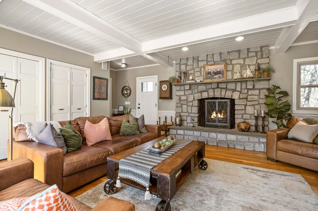 273 Atlantic Avenue North Hampton NH 03862