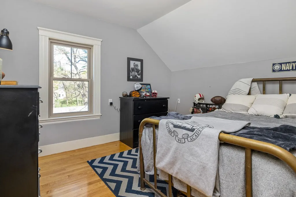 273 Atlantic Avenue North Hampton NH 03862