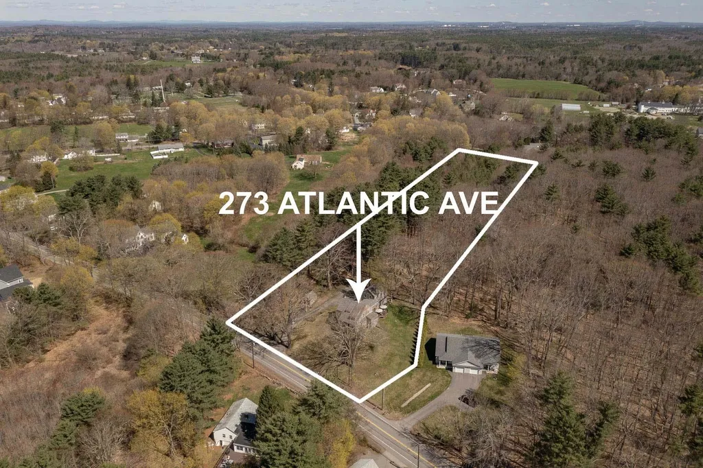 273 Atlantic Avenue North Hampton NH 03862