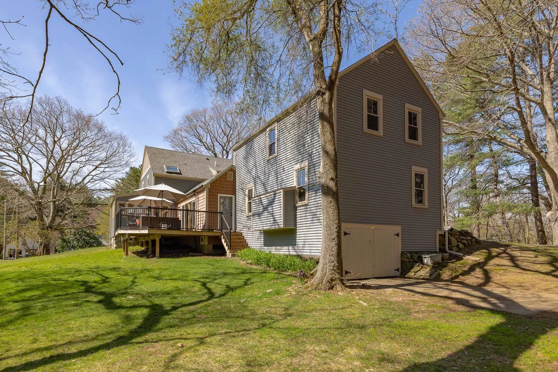 273 Atlantic Avenue North Hampton NH 03862