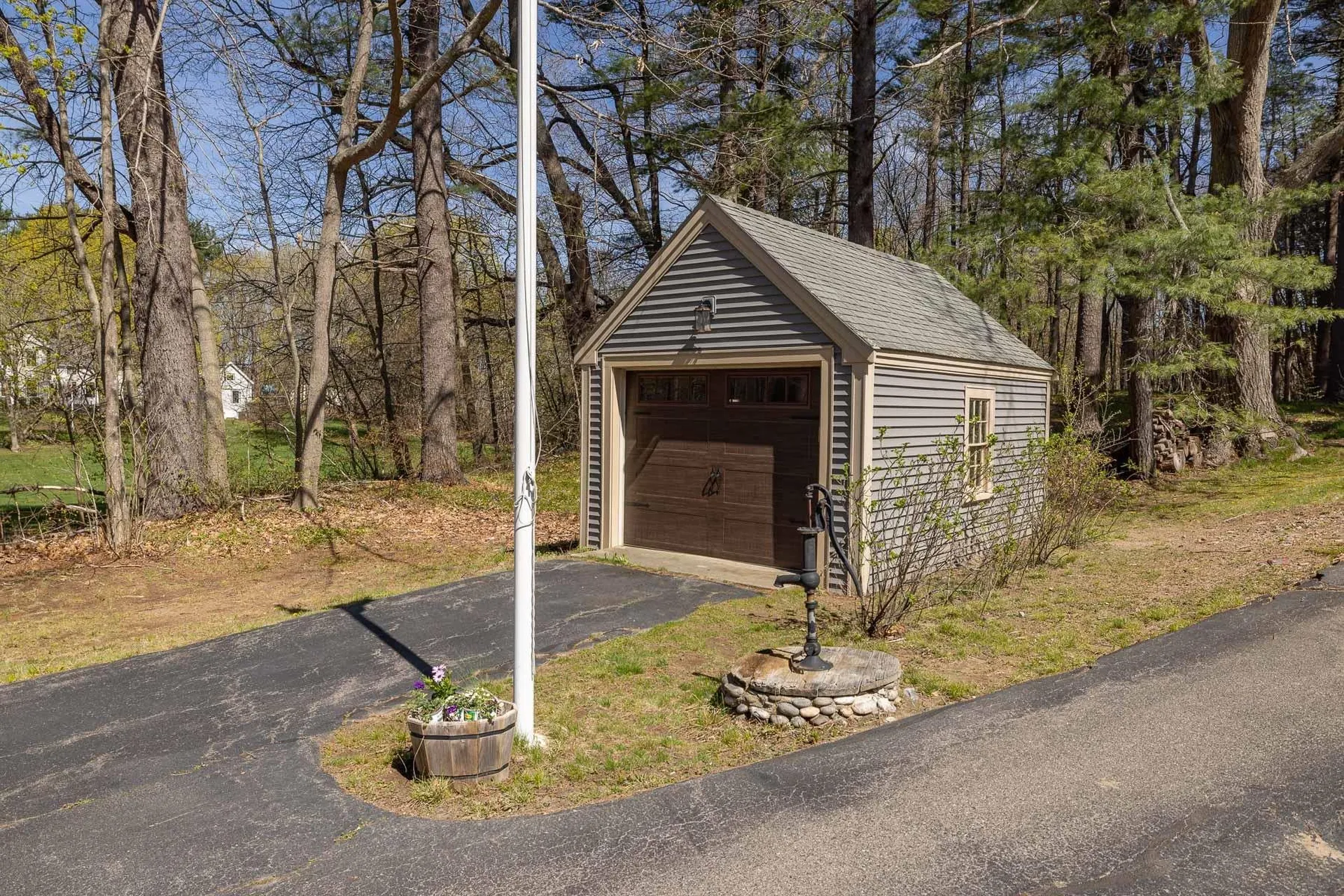 273 Atlantic Avenue North Hampton NH 03862
