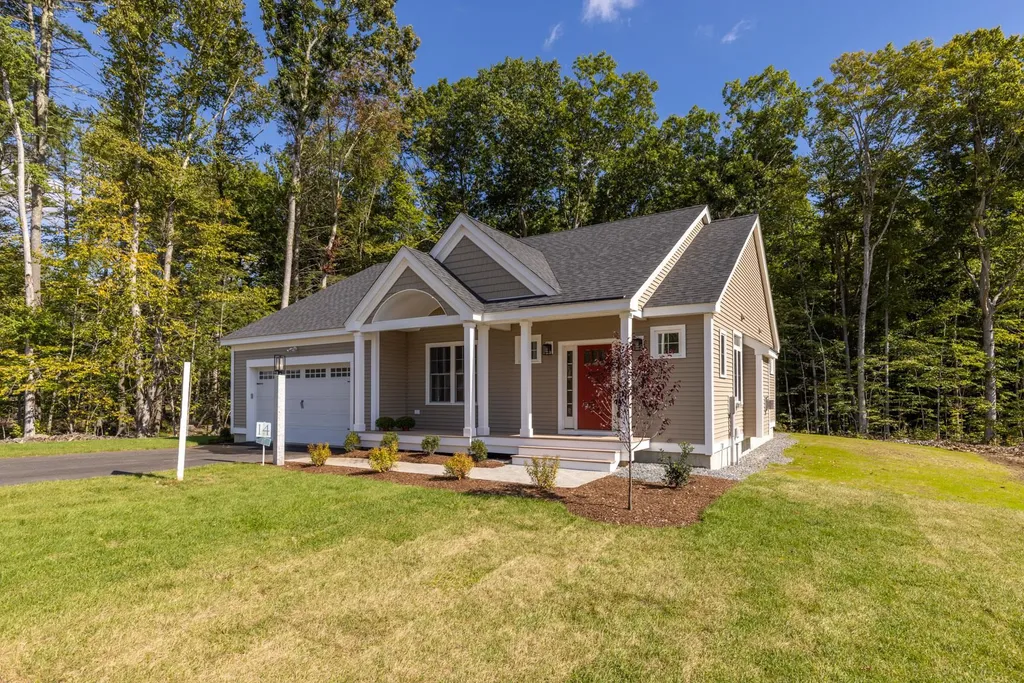 28 Sage Drive Hampton NH 03842