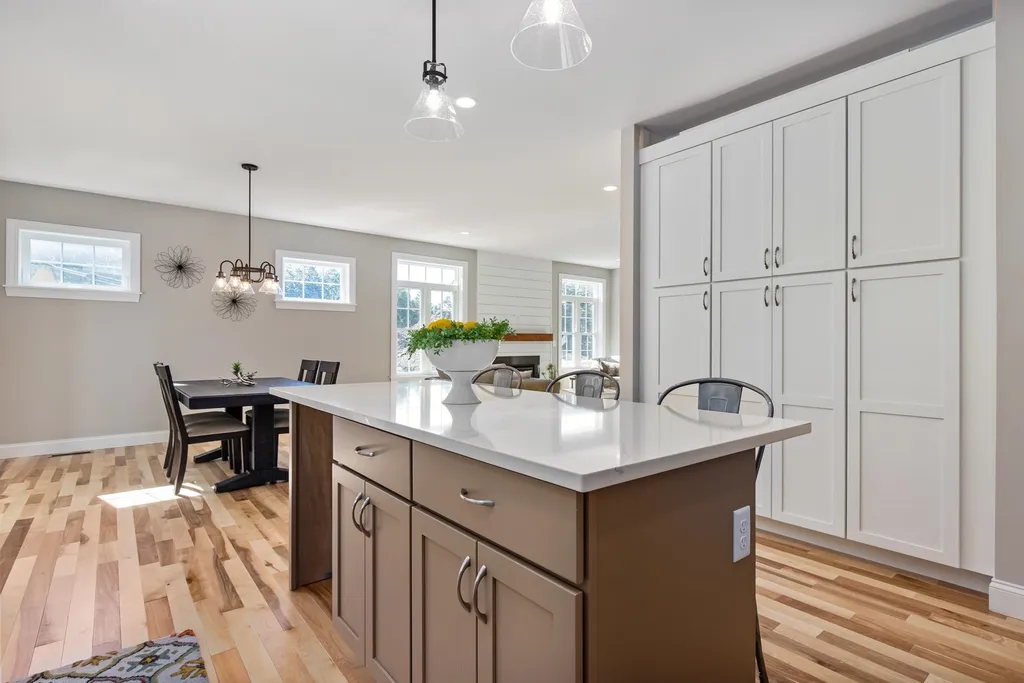 28 Sage Drive Hampton NH 03842