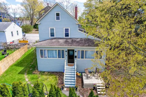23 Spring Street Newmarket NH 03857