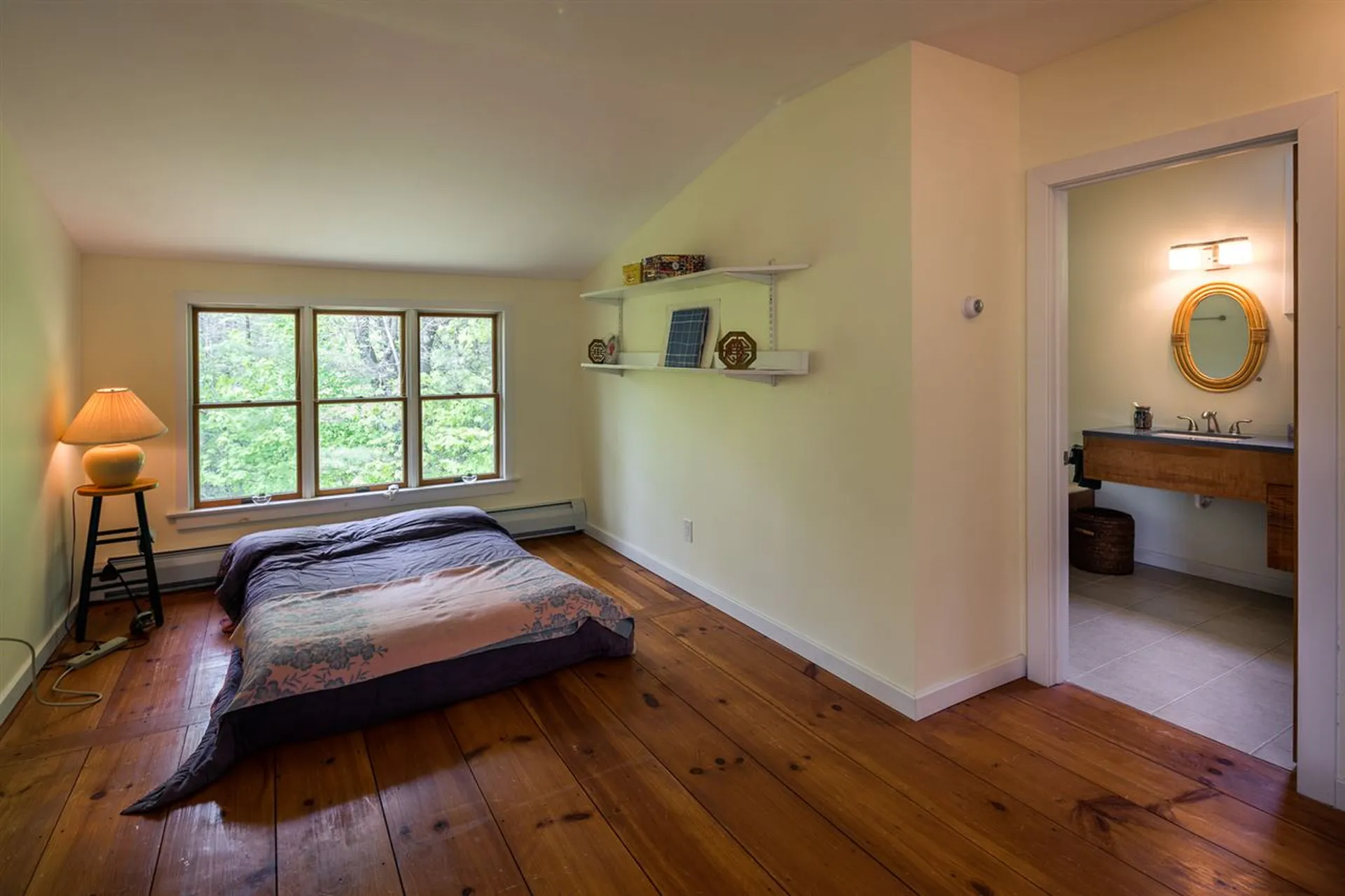 141 Cream Pot Road Hartland VT 05048