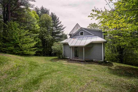 141 Cream Pot Road Hartland VT 05048