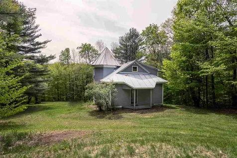 141 Cream Pot Road Hartland VT 05048