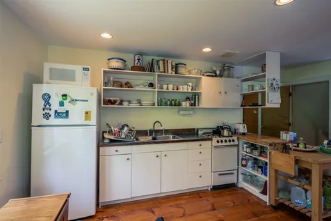 141 Cream Pot Road Hartland VT 05048