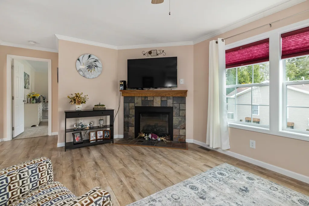 12 Blair Drive Rochester NH 03868