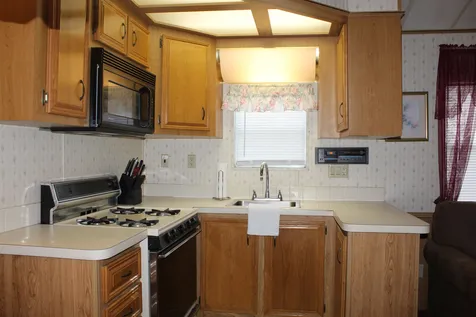 5 Chippewa Lane Freedom NH 03836