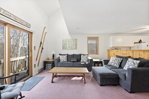 77 Richardson Trail Campton NH 03223