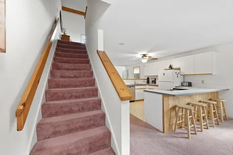 77 Richardson Trail Campton NH 03223