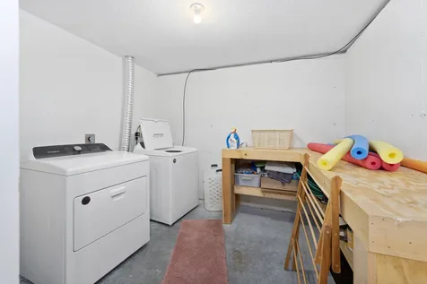 77 Richardson Trail Campton NH 03223