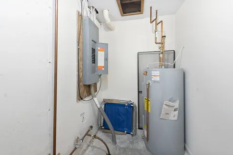 77 Richardson Trail Campton NH 03223