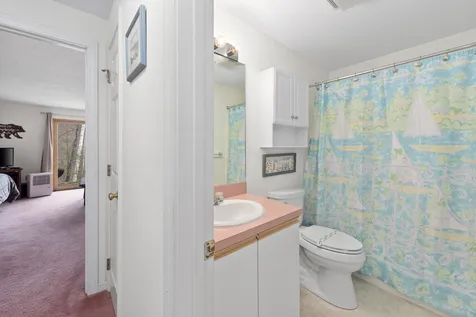 77 Richardson Trail Campton NH 03223