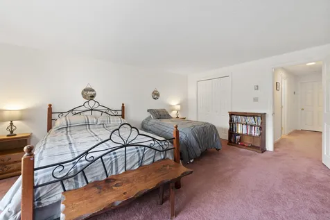 77 Richardson Trail Campton NH 03223