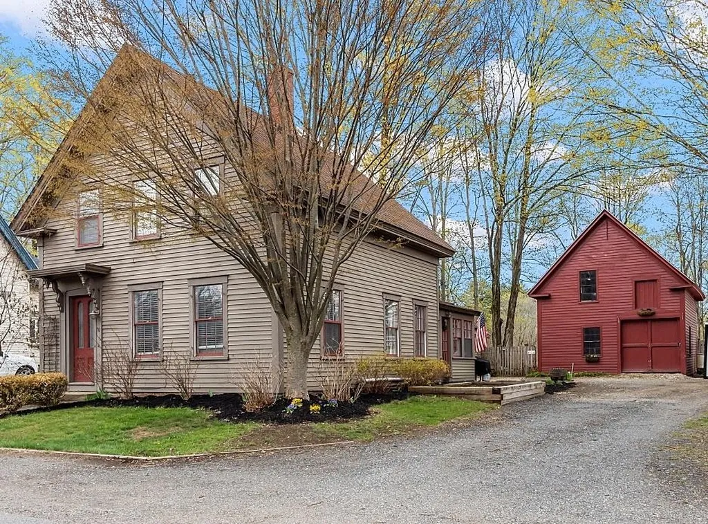 70 Main Street Danville NH 03819