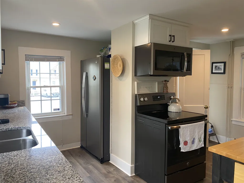 48 N State Street Concord NH 03301