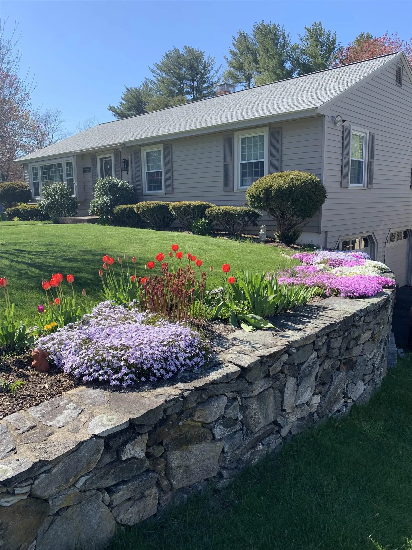 6 Hillside Road North Hampton NH 03862