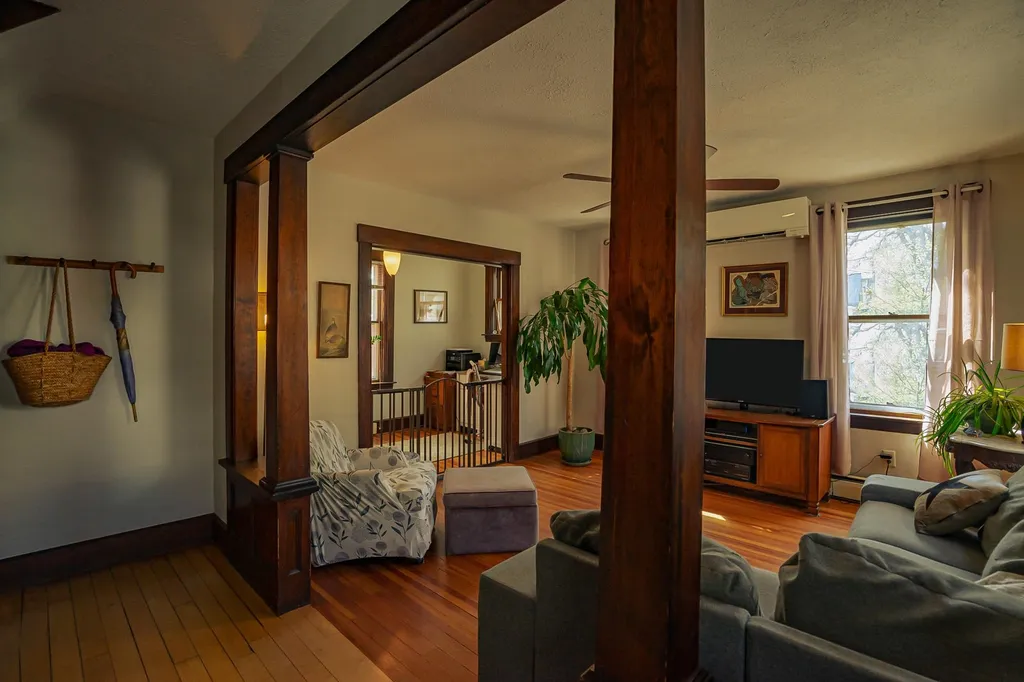 10 Washington Street Brattleboro VT 05301