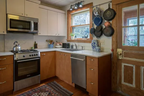10 Washington Street Brattleboro VT 05301