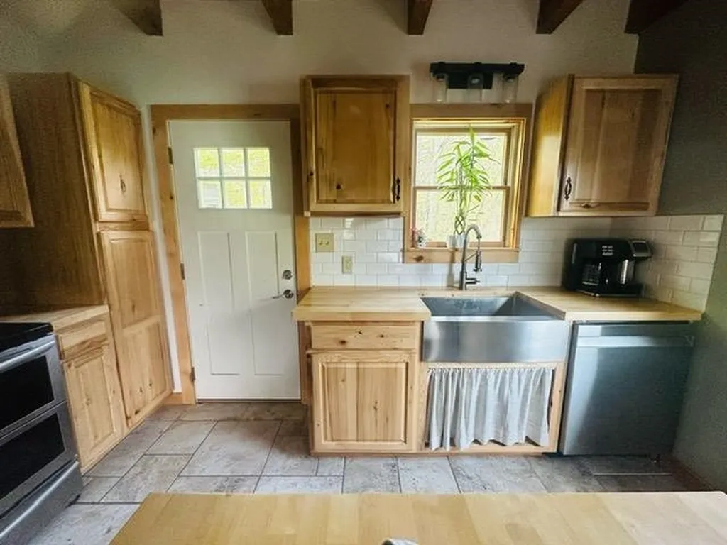 526 Hardscrabble Road Bristol VT 05443
