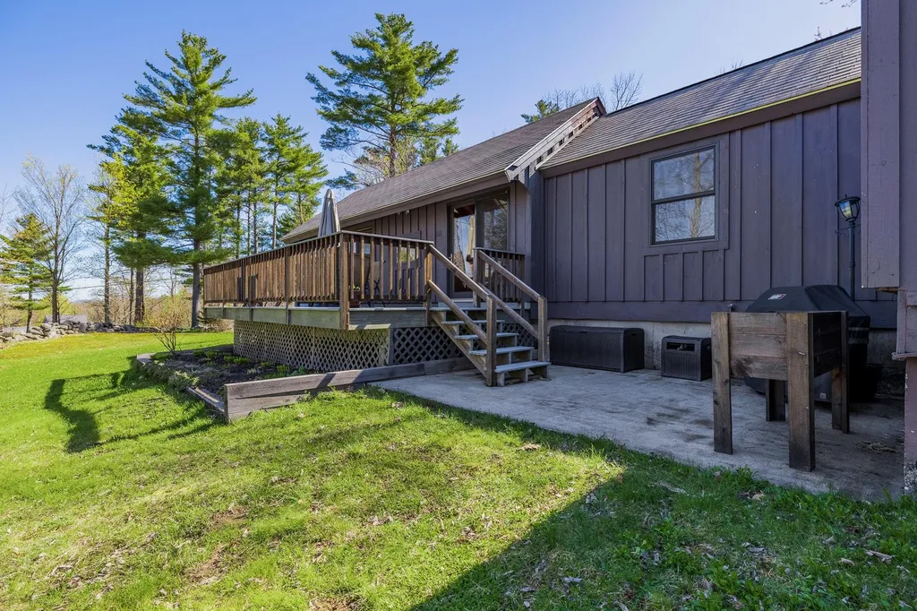 194 Hogg Hill Road Springfield NH 03284