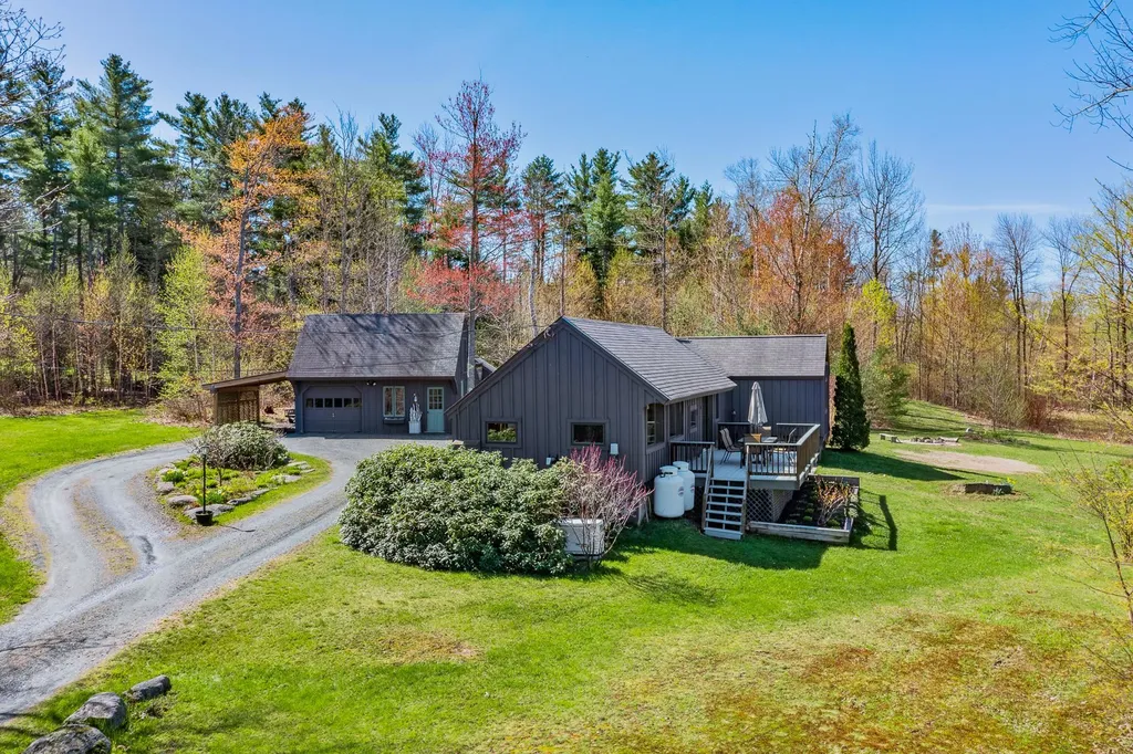 194 Hogg Hill Road Springfield NH 03284