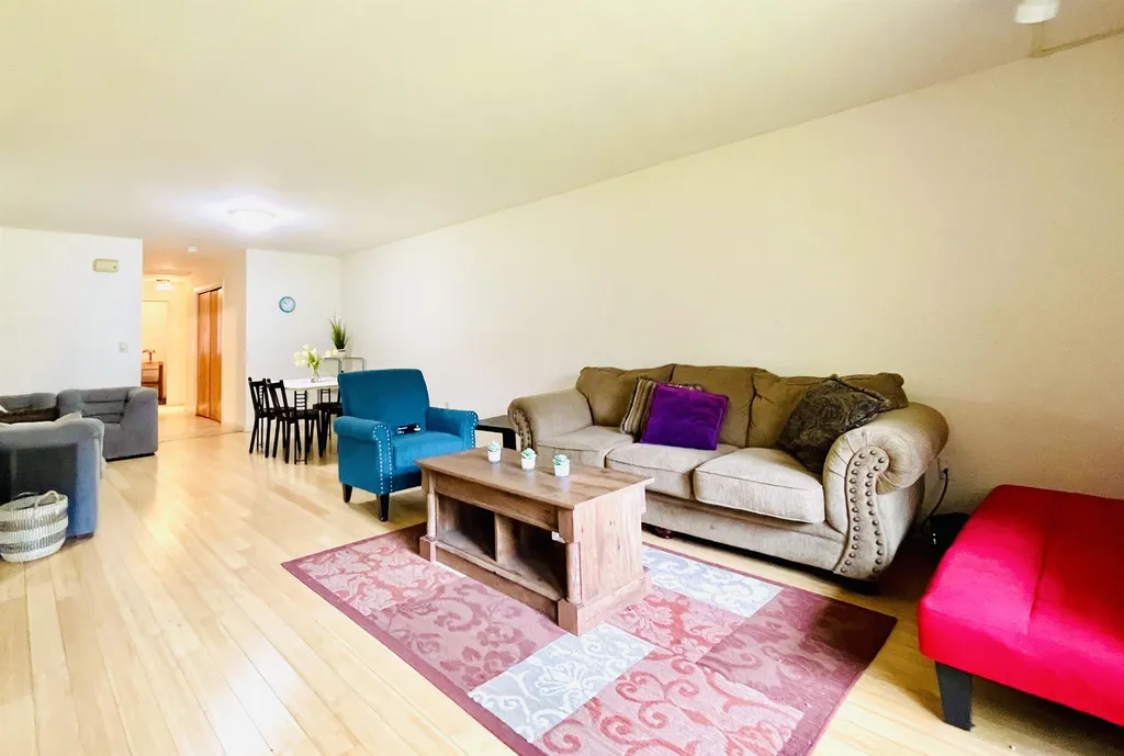 8 Courtyard Hanover NH 03755