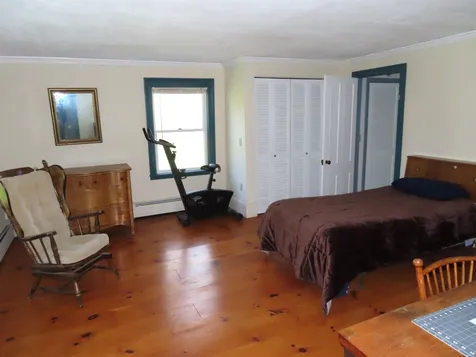 686 Old Homestead Highway Swanzey NH 03446
