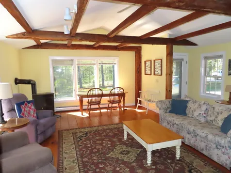 686 Old Homestead Highway Swanzey NH 03446