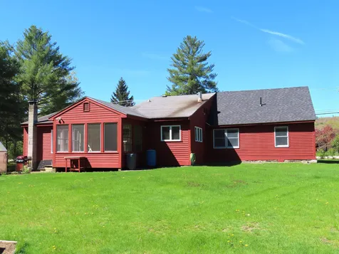 686 Old Homestead Highway Swanzey NH 03446