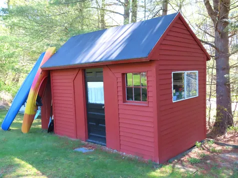 686 Old Homestead Highway Swanzey NH 03446