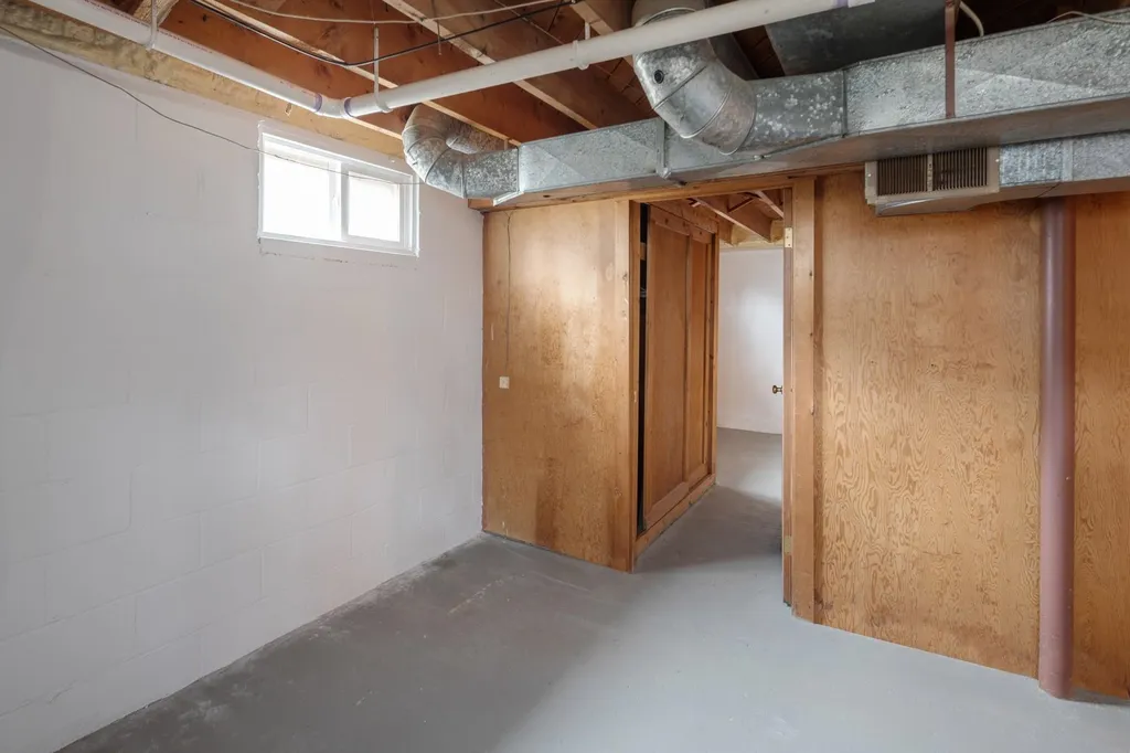 55 Bilodeau Court Burlington VT 05401