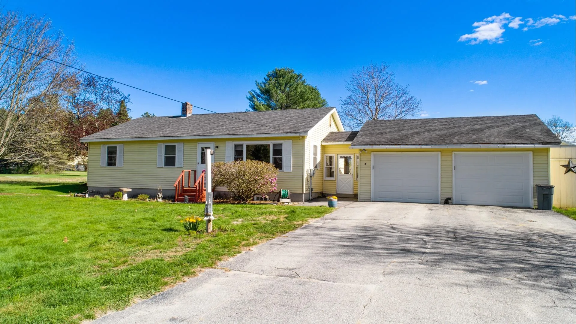 9 Allen Street Newport NH 03773