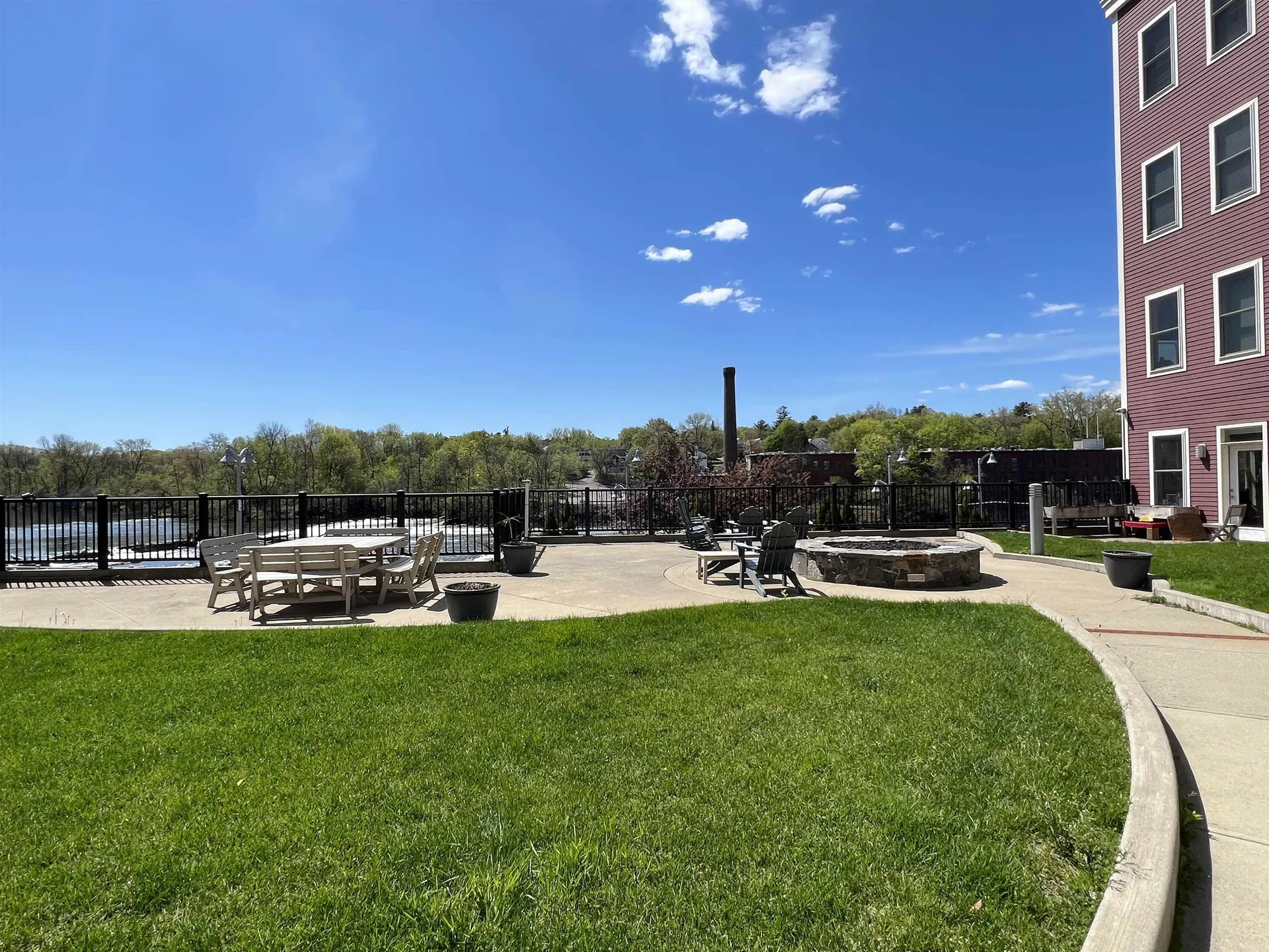 60 Winooski Falls Way Winooski VT 05403